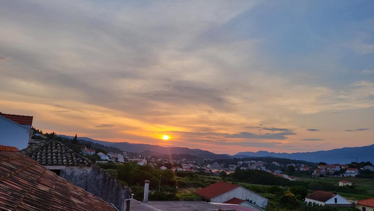 Stone House Apartments Didini Dvori Lumbarda Zewnętrze zdjęcie