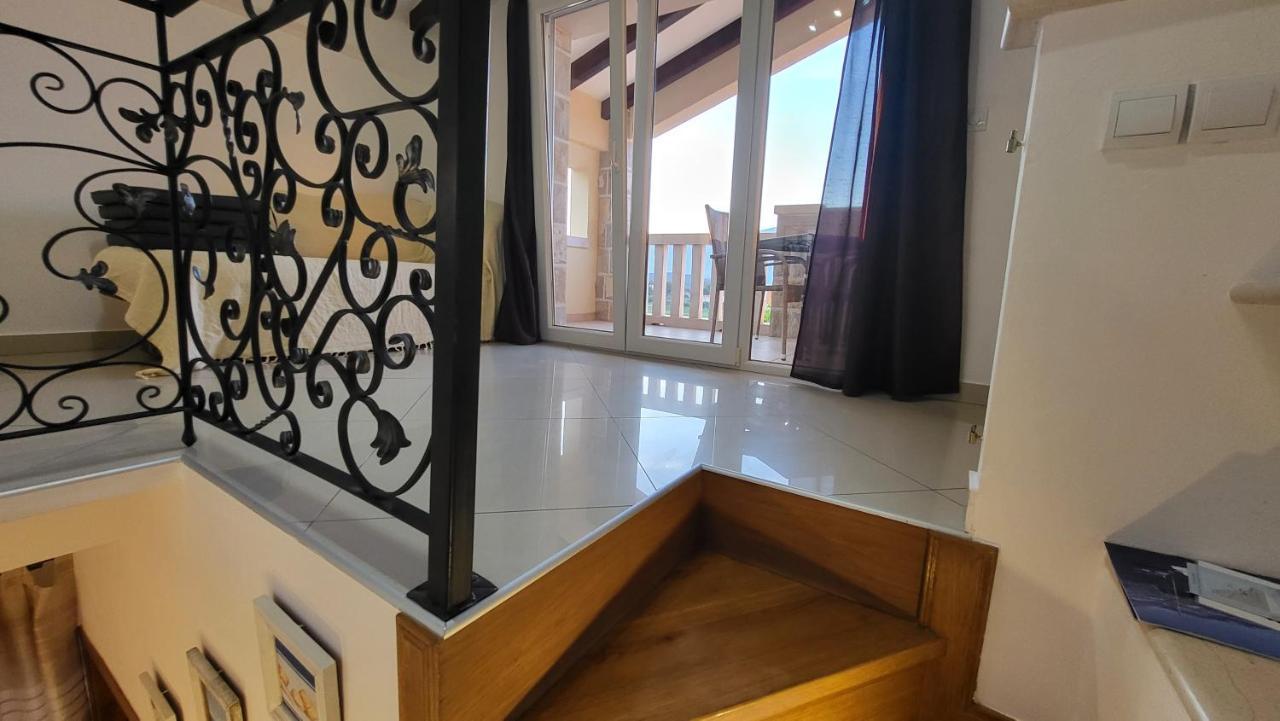 Stone House Apartments Didini Dvori Lumbarda Zewnętrze zdjęcie