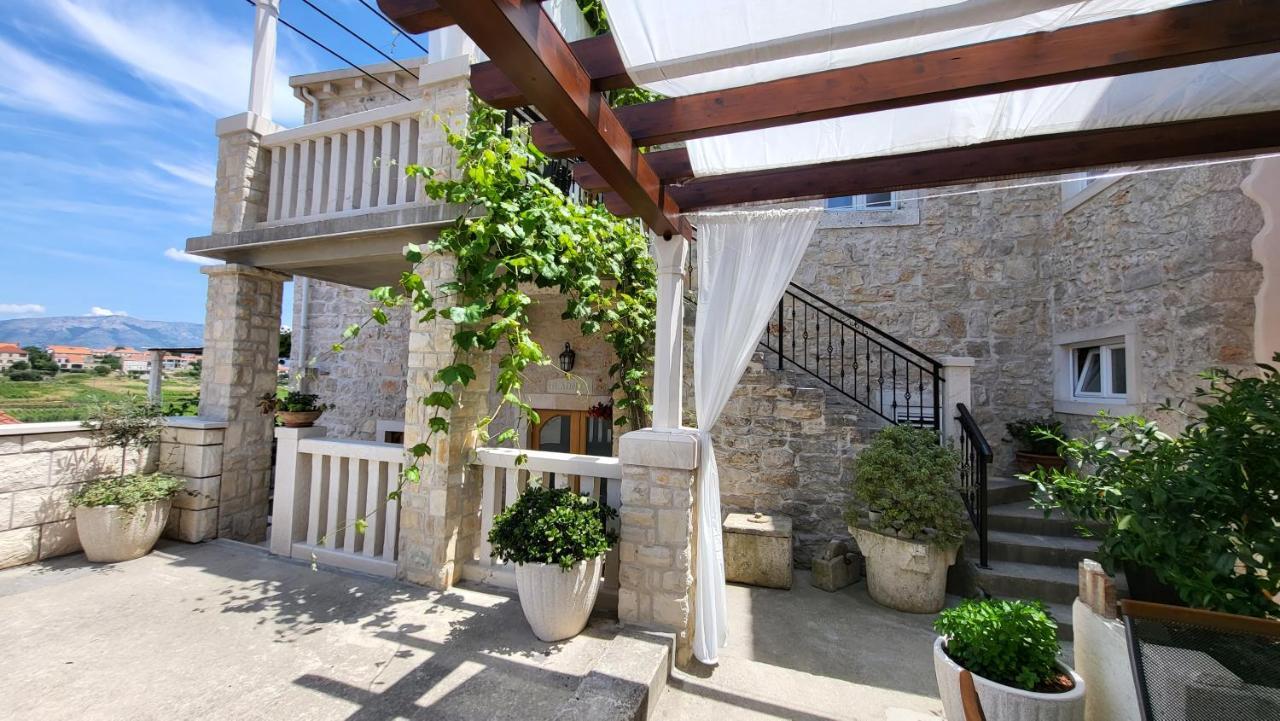 Stone House Apartments Didini Dvori Lumbarda Zewnętrze zdjęcie