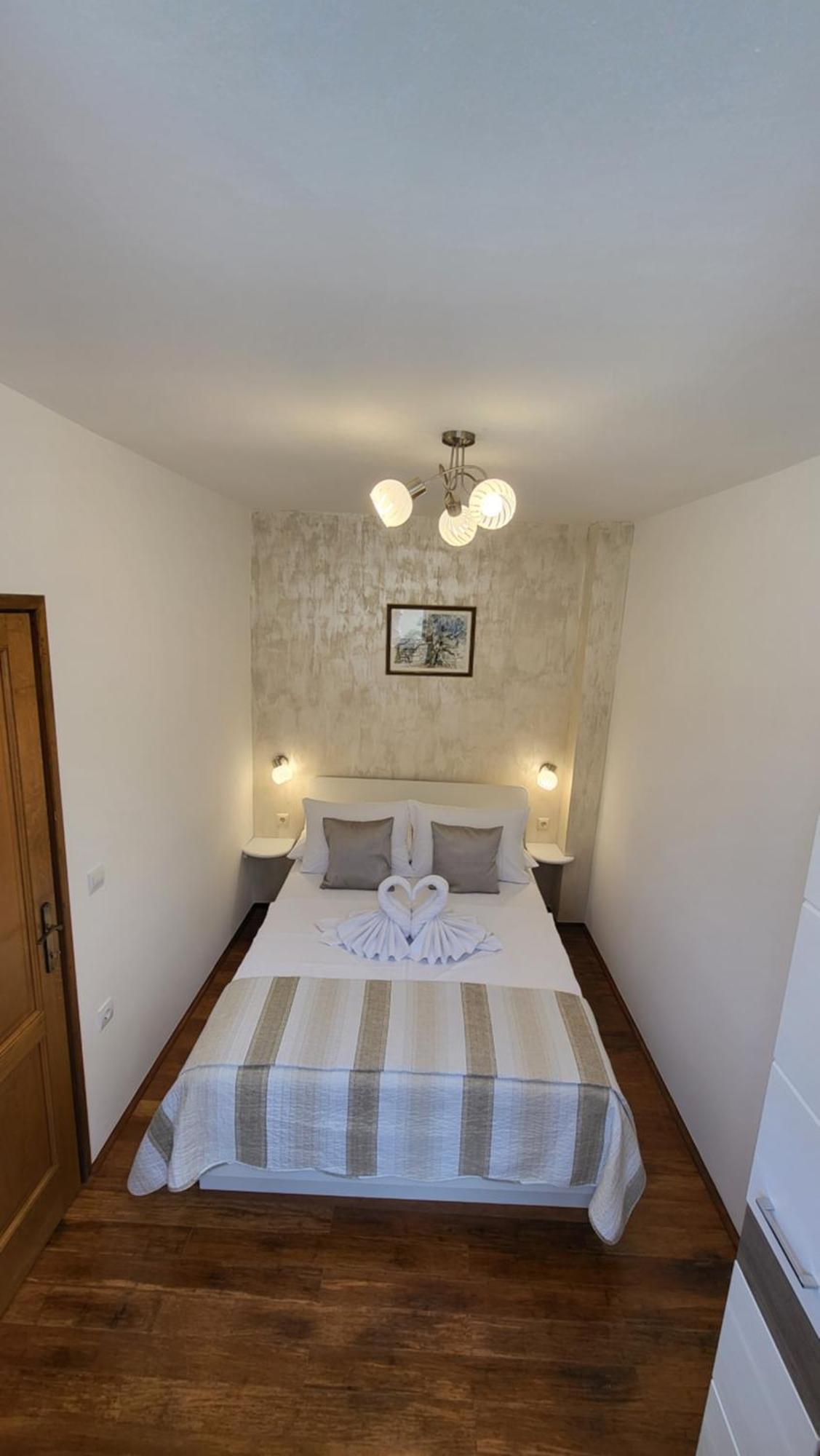 Stone House Apartments Didini Dvori Lumbarda Pokój zdjęcie